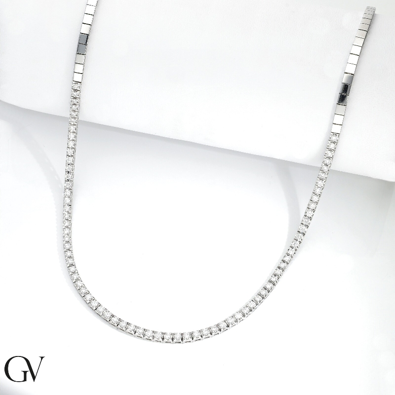 Collar tennis lineal en oro blanco de 18 quilates con diamantes Collar tennis lineal en oro blanco de 18 quilates con diamantes