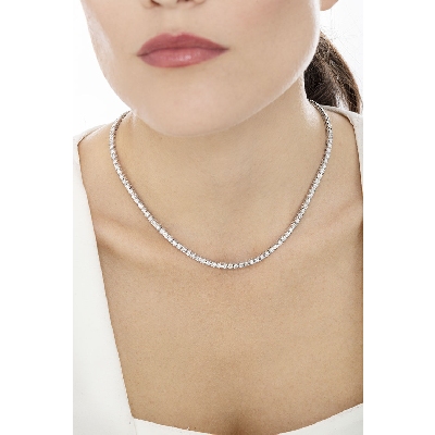 Collar gargantilla riviere de oro blanco 18 kilates con diamantes 