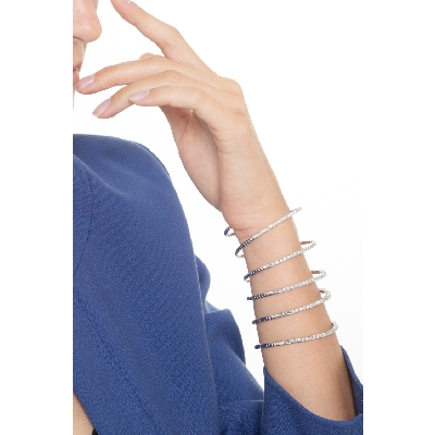 Brazalete flexible en oro blanco 18k con diamantes