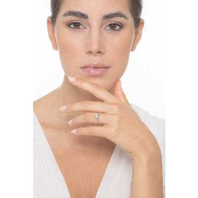 Anillo solitario lineal con diamante 1 carato en oro blanco 18k