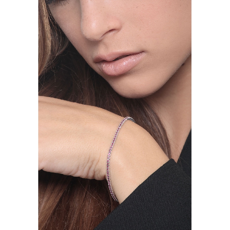Pulsera Tennis en oro blanco de 18 quilates con rubíes de 0,01 ct Pulsera Tennis en oro blanco de 18 quilates con rubíes de 0,01 ct