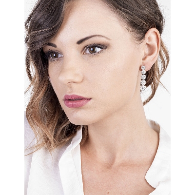 Pendientes illusion de oro blanco de 18 quilates con diamantes