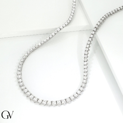 Collar tenis en oro blanco de 18k con diamantes