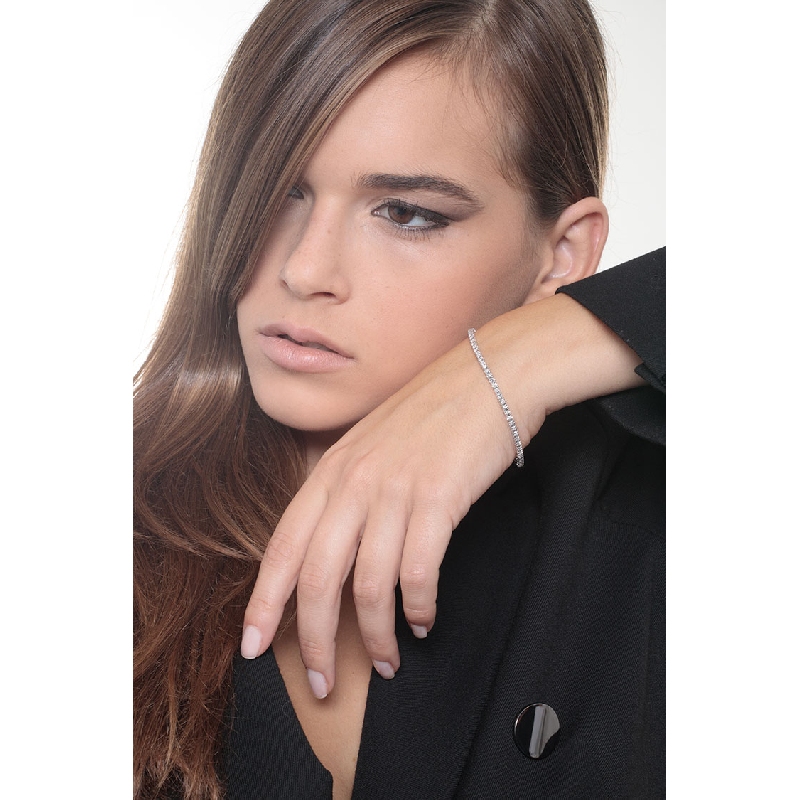 Pulsera riviere de diamantes en oro blanco 18 kilates 0,02 ct. Pulsera riviere de diamantes en oro blanco 18 kilates 0,02 ct.