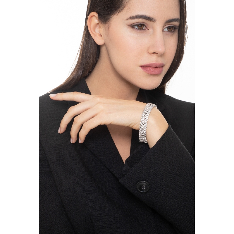 Pulsera de oro blanco de 18 quilates y diamantes Pulsera de oro blanco de 18 quilates y diamantes