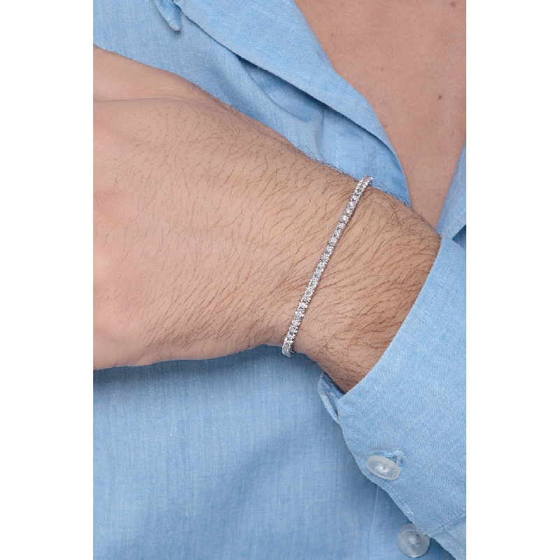 Riviere pulsera con diamantes en oro blanco 18 kilates 3 mm. Riviere pulsera con diamantes en oro blanco 18 kilates 3 mm.