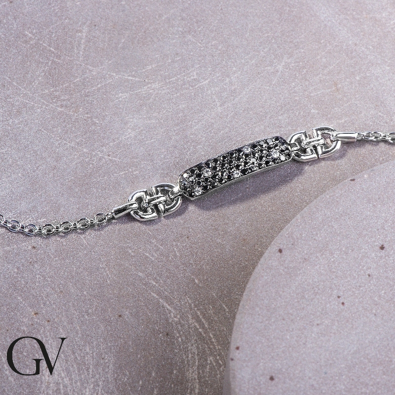 Pulsera con diamantes negros y blancos y oro 18k Pulsera con diamantes negros y blancos y oro 18k