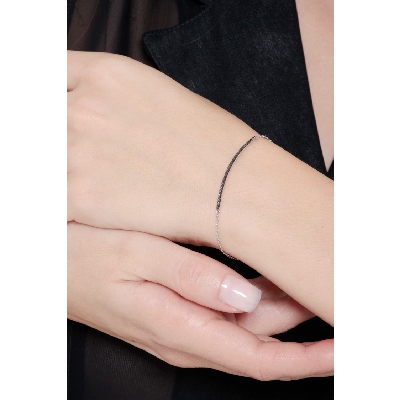 Pulsera de diamantes negros en oro blanco 750