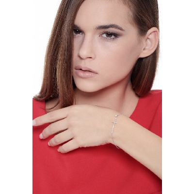 Pulsera cruz de oro blanco 750 y diamantes blancos