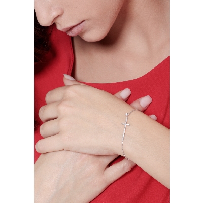 Pulsera cruz de oro blanco 750 y diamantes blancos