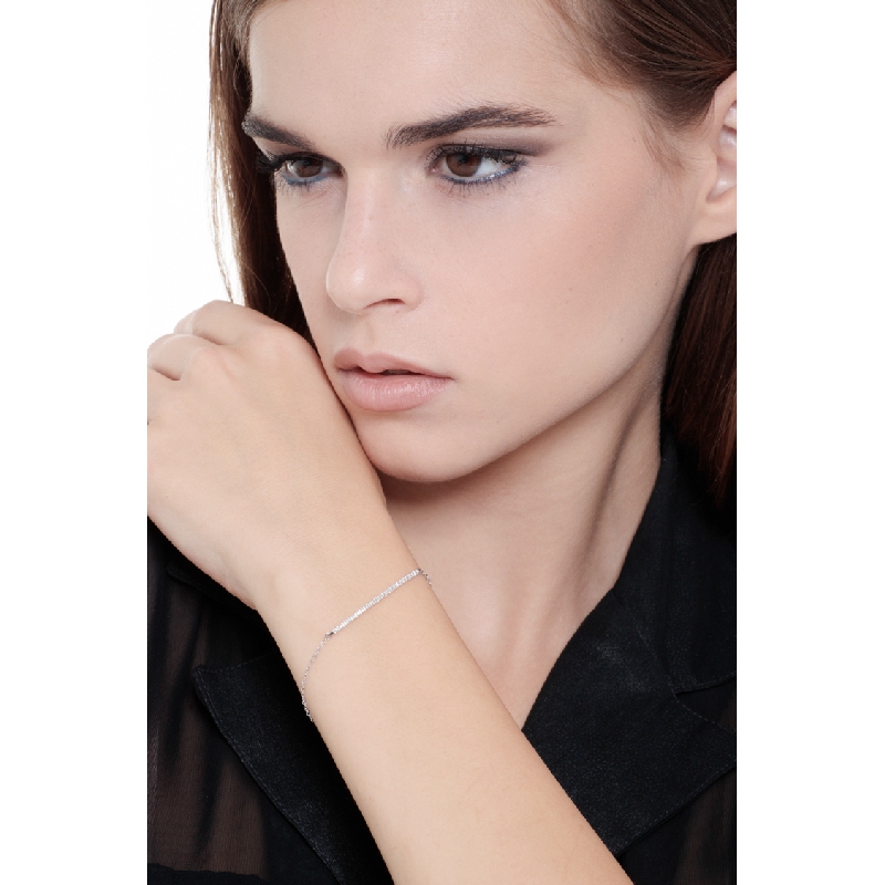 Pulsera de diamantes blancos en oro blanco de 18 kilates