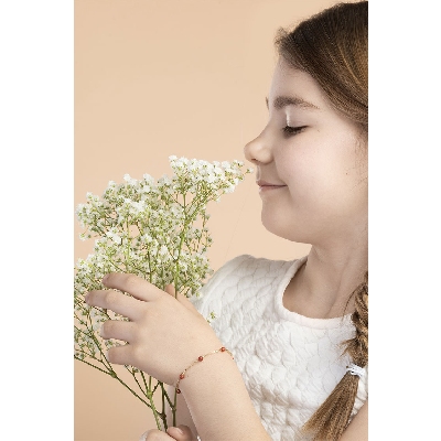 Pulsera en oro 18k y coralitos para niños
