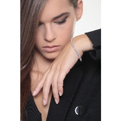 Pulsera tennis con diamantes en oro blanco 18k 0,04 ct