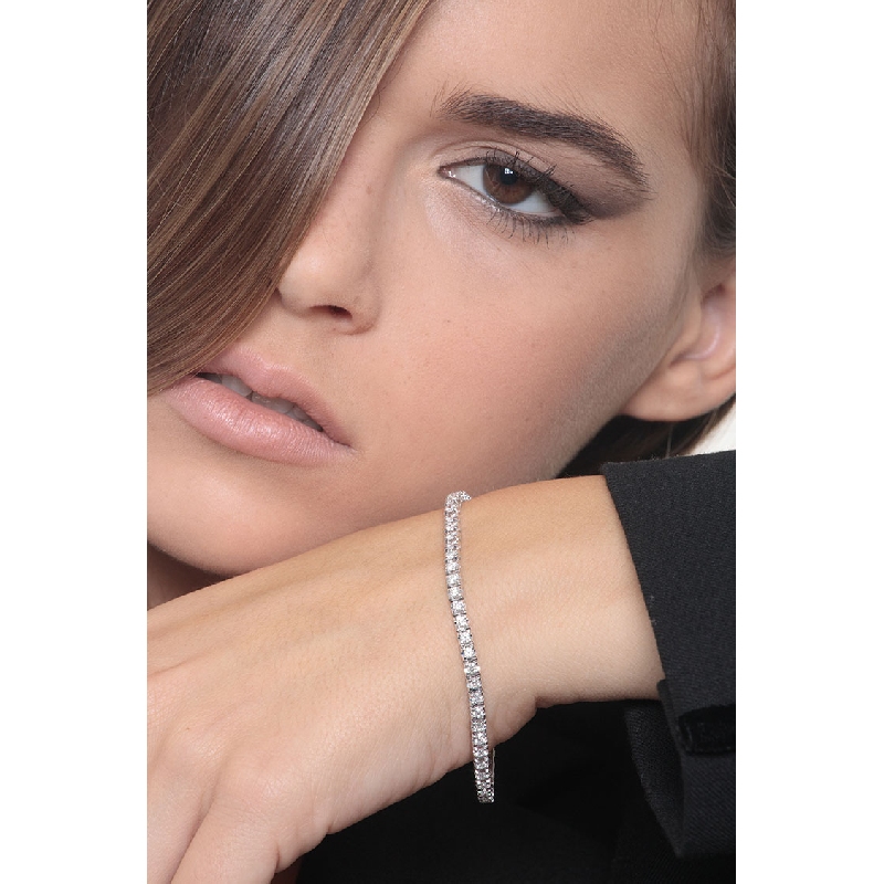 Pulsera tennis con diamantes en oro blanco 18k 0,04 ct Pulsera tennis con diamantes en oro blanco 18k 0,04 ct