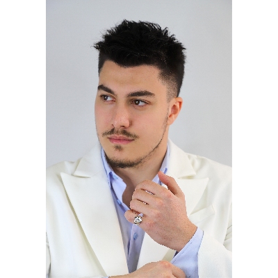 Anillo de sello con pavé de diamantes 