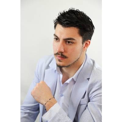 Pulsera de hombre de oro brunido de 18k con 5 diamantes negros