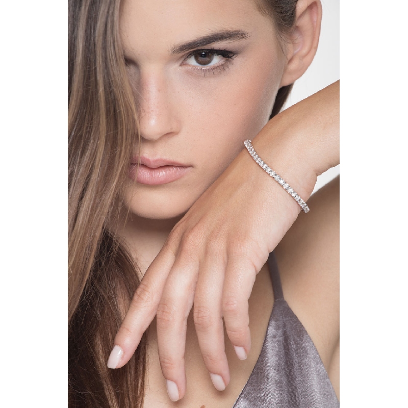 Pulsera tennis en oro blanco 750 y diamantes  Pulsera tennis en oro blanco 750 y diamantes