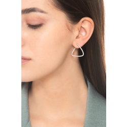 Pendientes en oro blanco de 18k engastados con diamantes 2