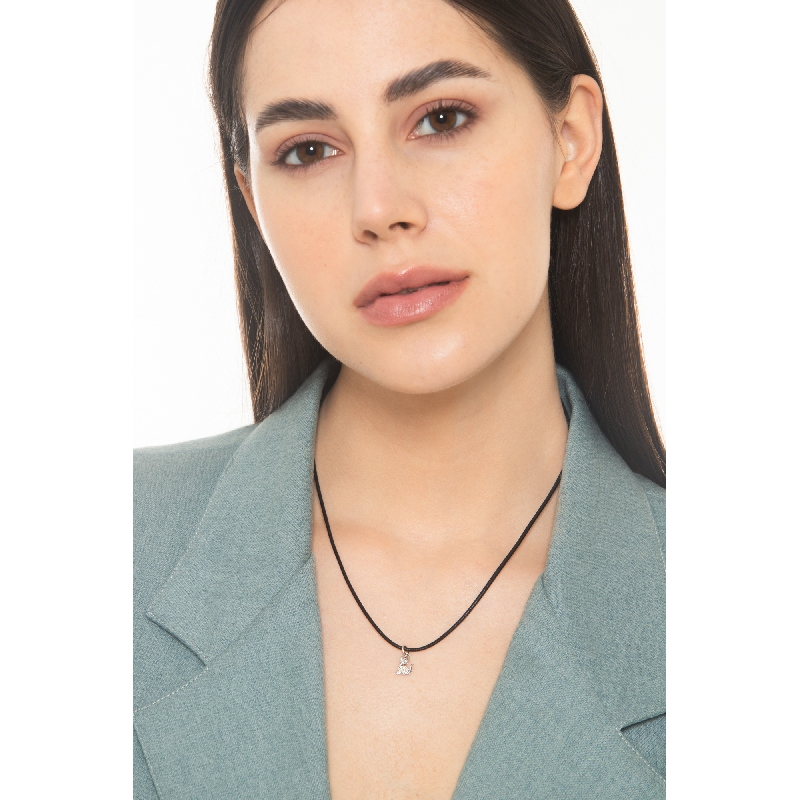 Colgante de gatito en oro blanco de 18k con zircones Colgante de gatito en oro blanco de 18k con zircones