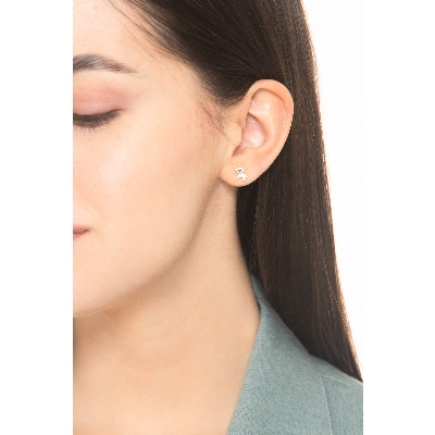 Pendientes en oro amarillo 18k perrito y patita roja