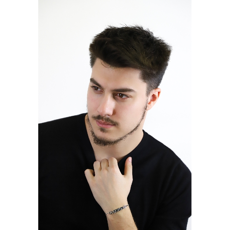 Pulsera hombre oro blanco 18 quilates con diamantes negros y blancos