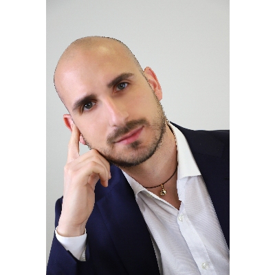 Colgante balón de fútbol en oro blanco y amarillo