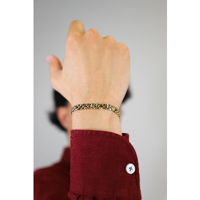 Pulsera de eslabones de oro amarillo de 18 quilates.