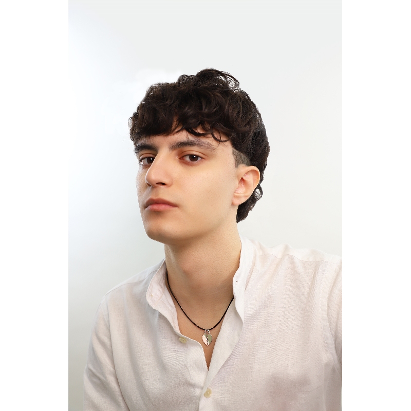 Colgante de corazón divisible en oro blanco 18k, 1,5 cm.