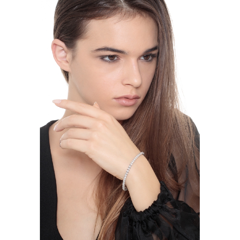 Pulsera diamantes riviere oro blanco 18 kilates  Pulsera diamantes riviere oro blanco 18 kilates