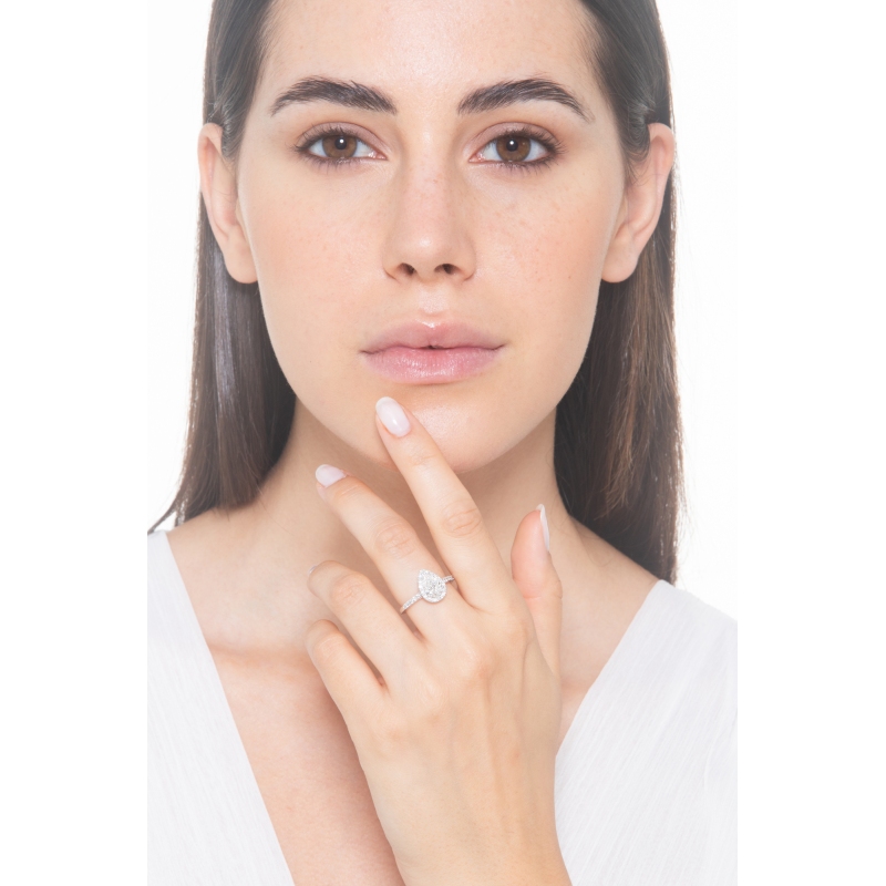 Anillo con diamante lagrima 1,00 ct GIA en oro blanco 18k Anillo con diamante lagrima 1,00 ct GIA en oro blanco 18k