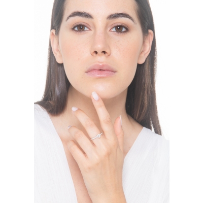 Anillo diamante corte corazón 0,70 ct GIA oro blanco 18k