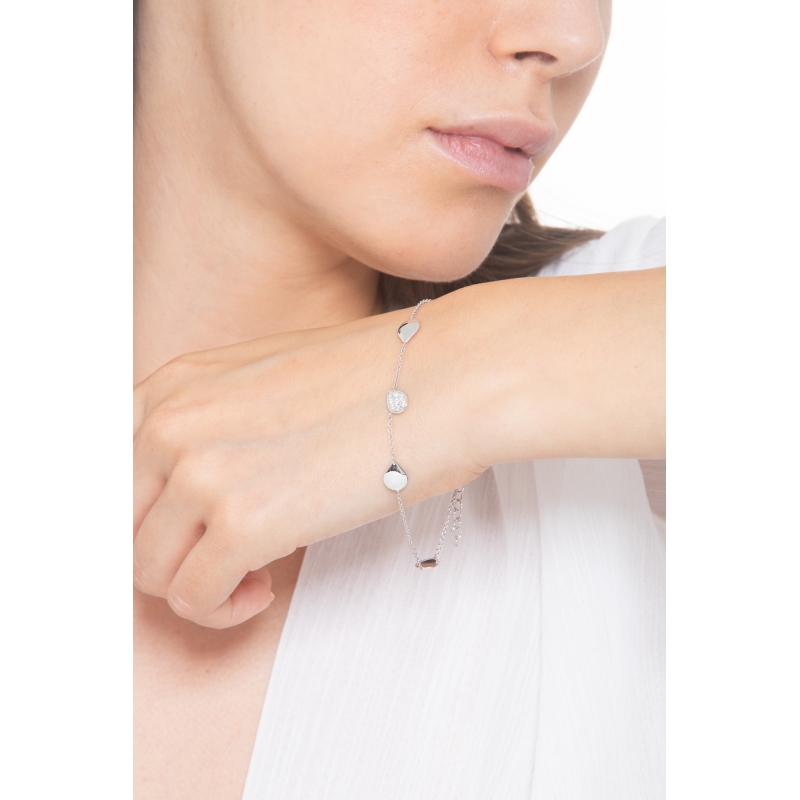 Pulsera en oro blanco 18ct con gotas y una de diamantes, 22 cm