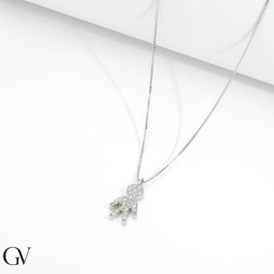 Collar oro blanco 18k con pequeño colgante niño en diamantes