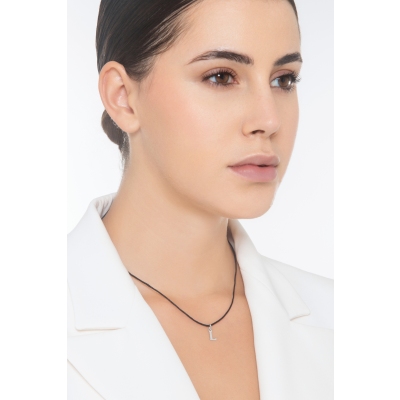 Colgante con inicial L oro blanco 