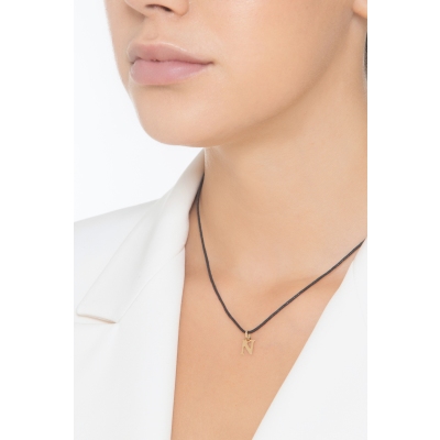 Colgante con letra inicial N 