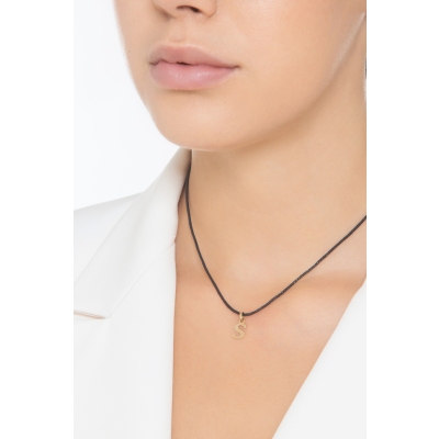 Colgante con letra inicial S