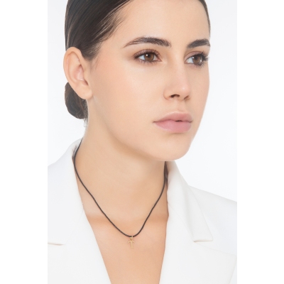 Colgante con letra inicial T