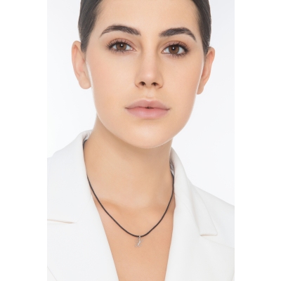 Colgante con la letra X