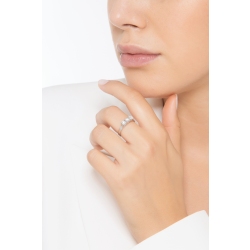 Anillo trilogía con brillantes 0,75 quilates en oro blanco de 18 kilates  2