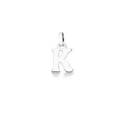 Colgante con la letra inicial K en mayúsculas de oro blanco de 18k