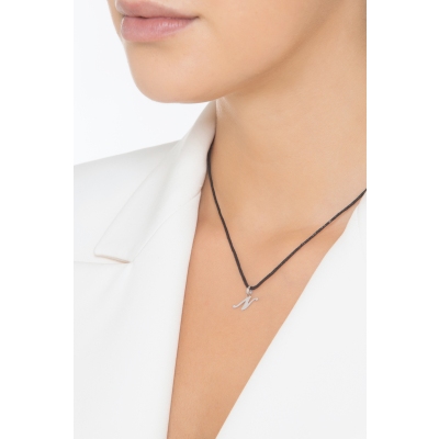 Colgante con inicial N oro blanco 18 quilates