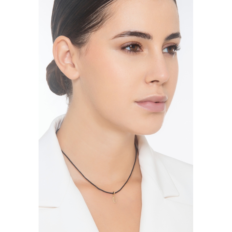 Colgante con inicial O oro amarillo 18 quilates Colgante con inicial O oro amarillo 18 quilates