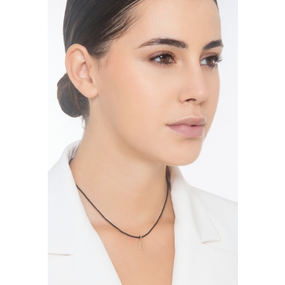 Colgante con inicial O oro amarillo 18 quilates