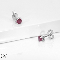 Pendientes con zafiros azules en oro blanco 18k 2