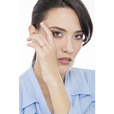 Media alianza 9 diamantes 0,25 quilates oro blanco 18K