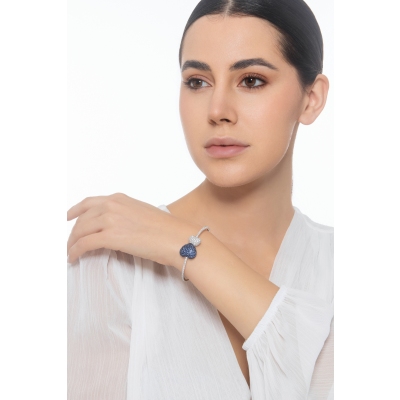 Brazalete contrarié en oro 18k con corazones zafiros azules y diamantes