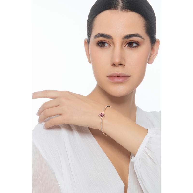 Pulsera flor de oro rosa con rubíes y diamantes Pulsera flor de oro rosa con rubíes y diamantes