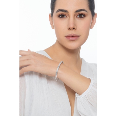 Pulsera semi-rígida en oro blanco 18 quilates con diamantes 