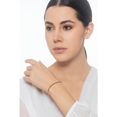 Brazalete hombre semi-rígido en oro rosa 18k con diamantes negros