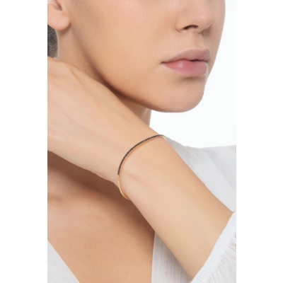 Brazalete hombre semi-rígido en oro rosa 18k con diamantes negros